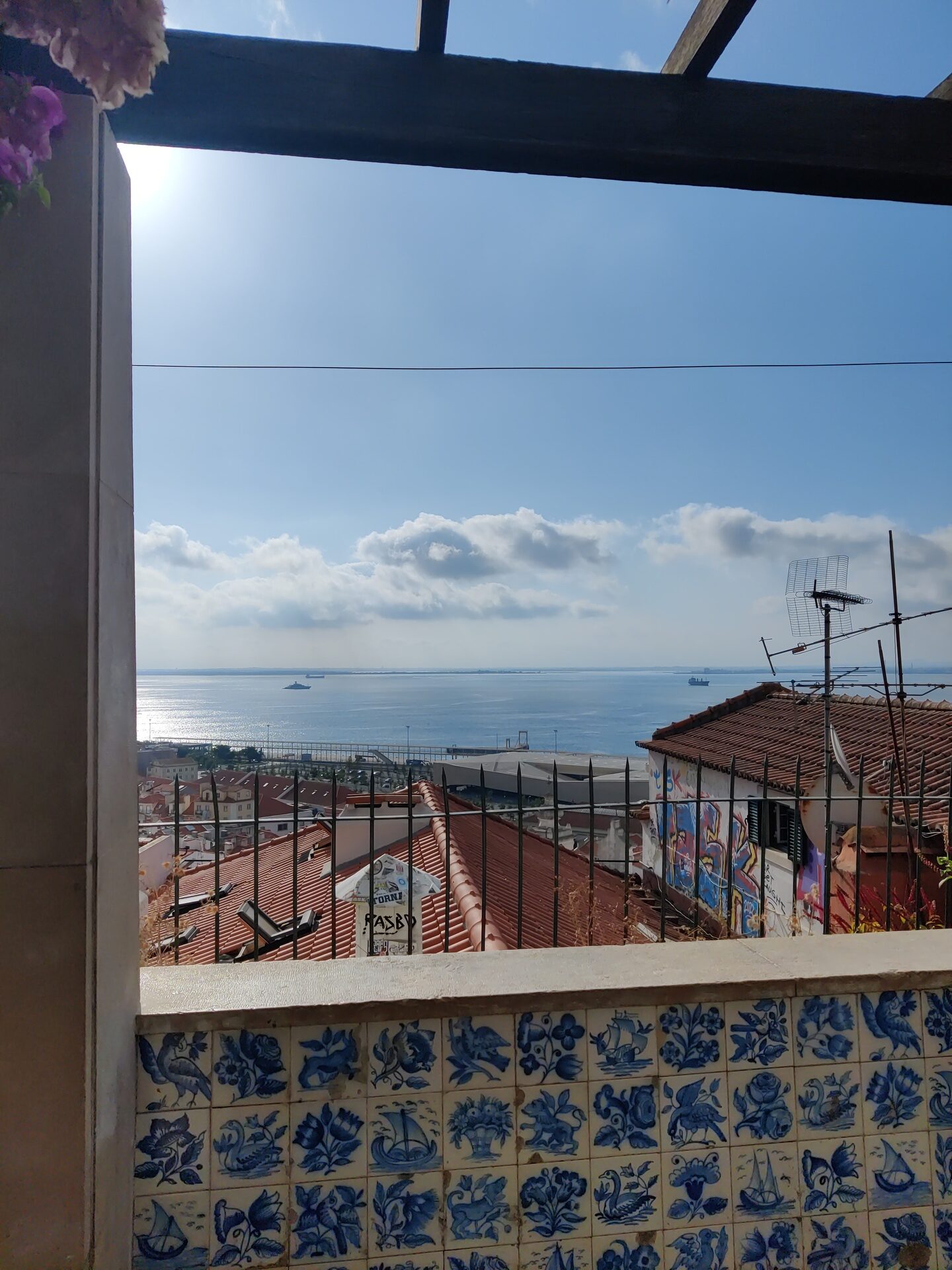 Blick über den Stadtteil Alfama